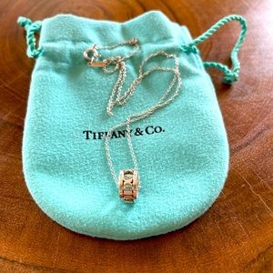 Tiffany&Co. Sterling Silver Atlas Open Pendant Necklace